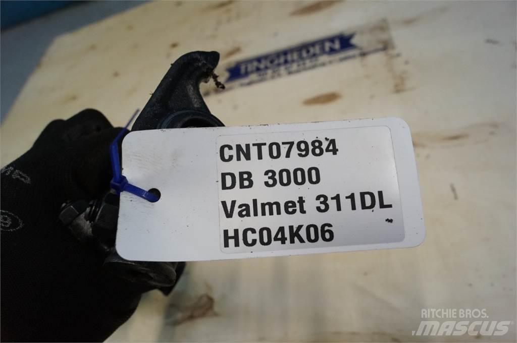 Valmet 311DL Motorok