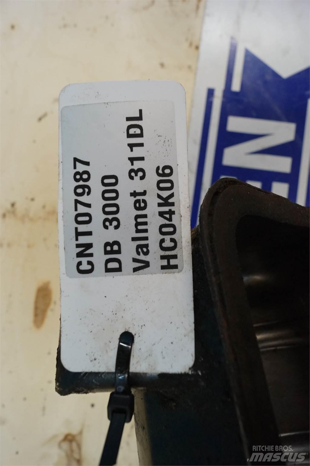 Valmet 311DL Motorok