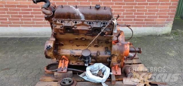 Valmet 411BL Motorok