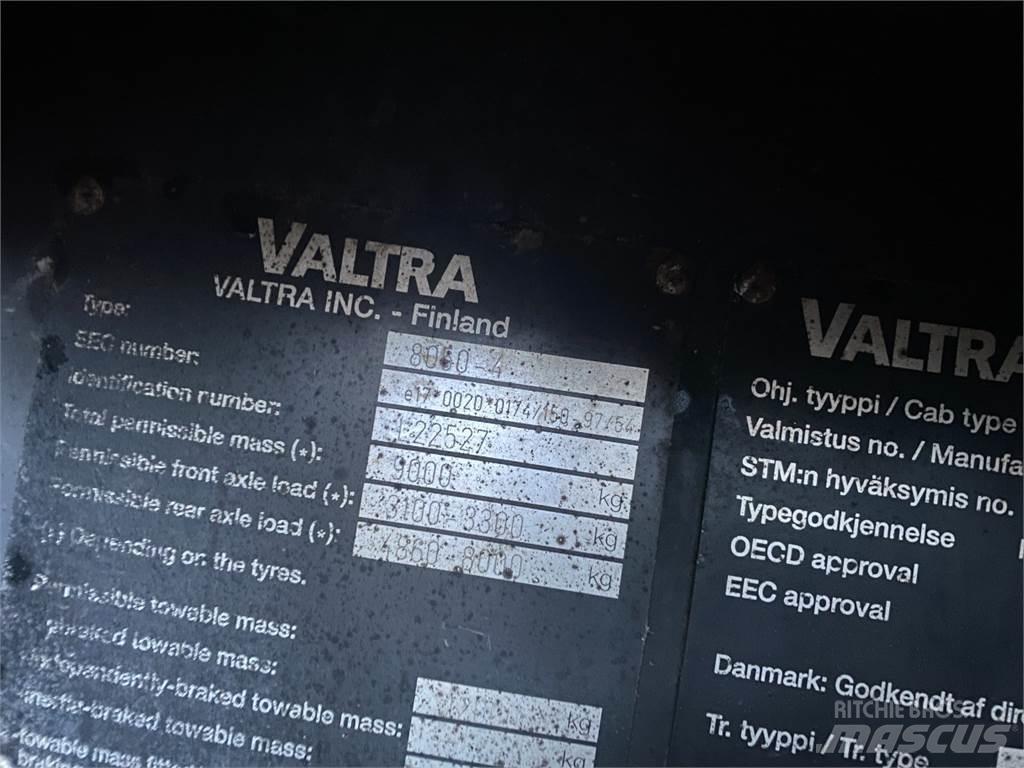 Valmet 8050 Traktorok