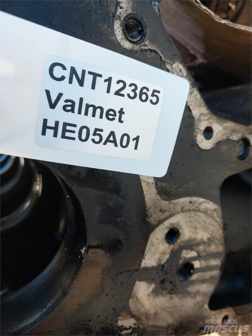 Valtra S280 Motorok
