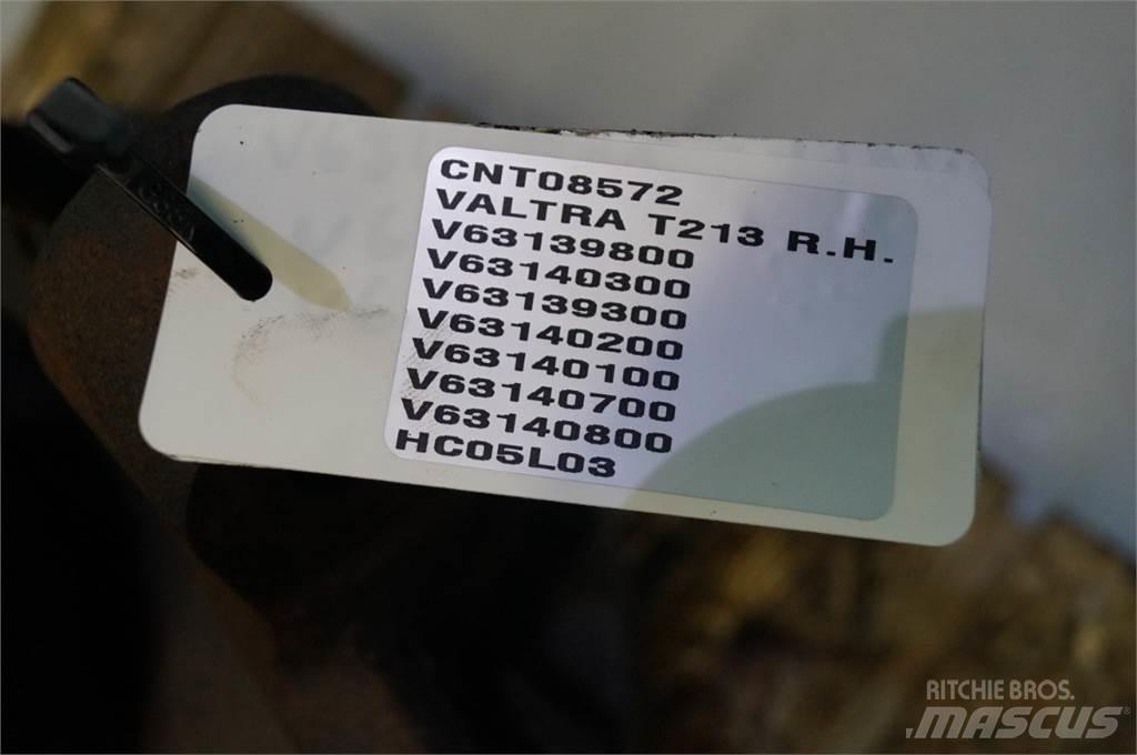 Valtra T213 Egyéb traktor tartozékok