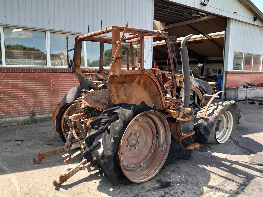 Valtra T213 Traktorok
