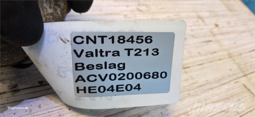 Valtra T213 Egyéb traktor tartozékok