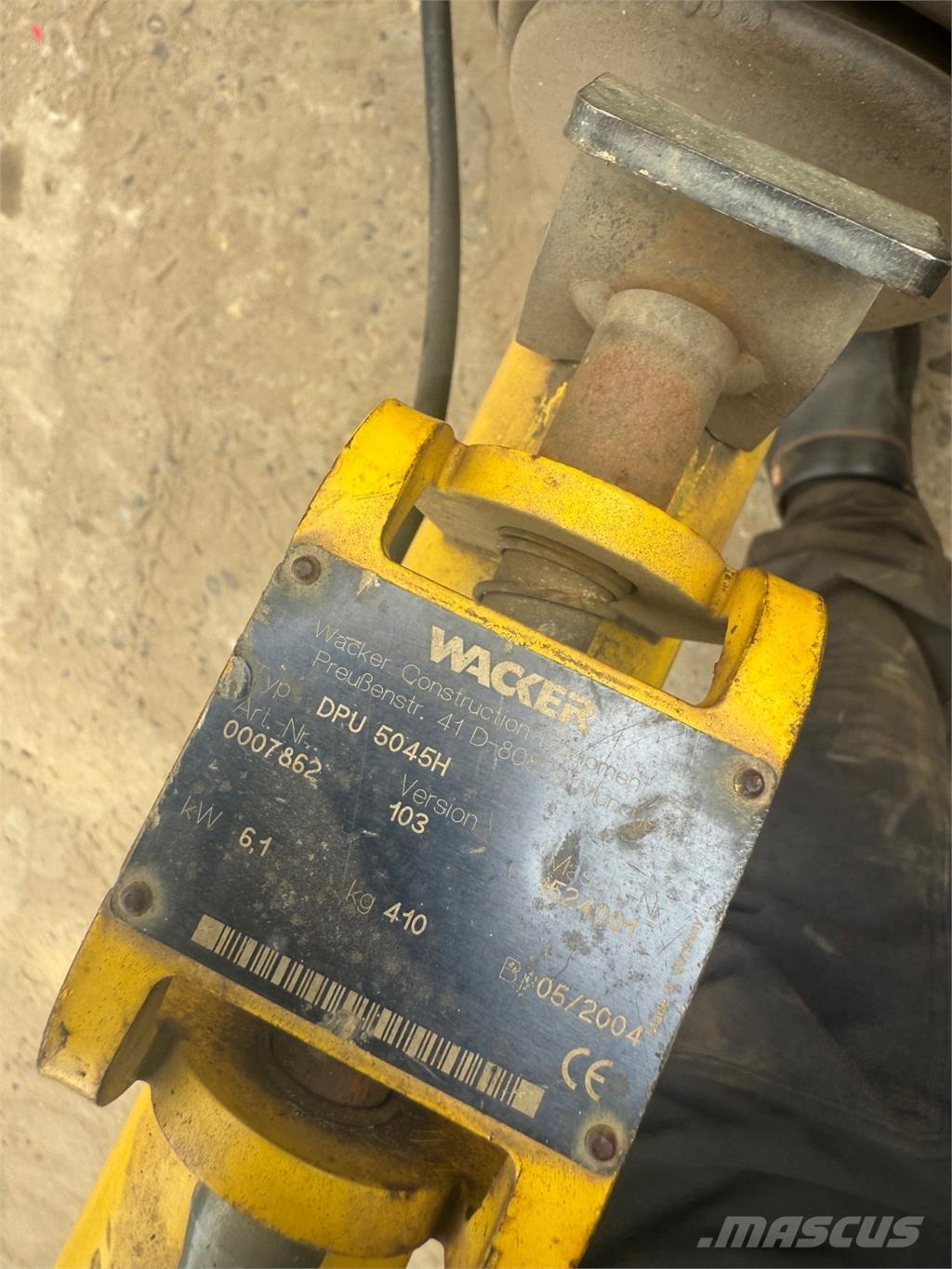 Wacker DPU5045 Vibrátorok