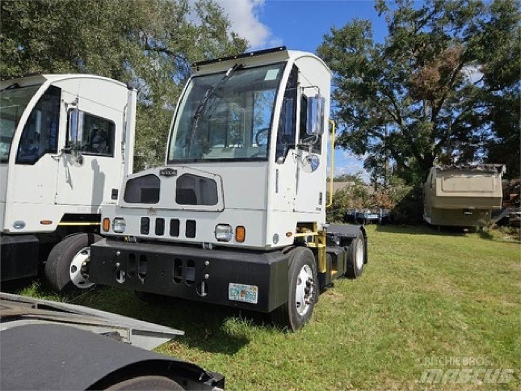 Autocar ACTT42 Terminál targoncák