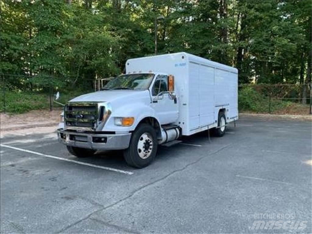 Ford F750 Italszállító tehergépkocsik