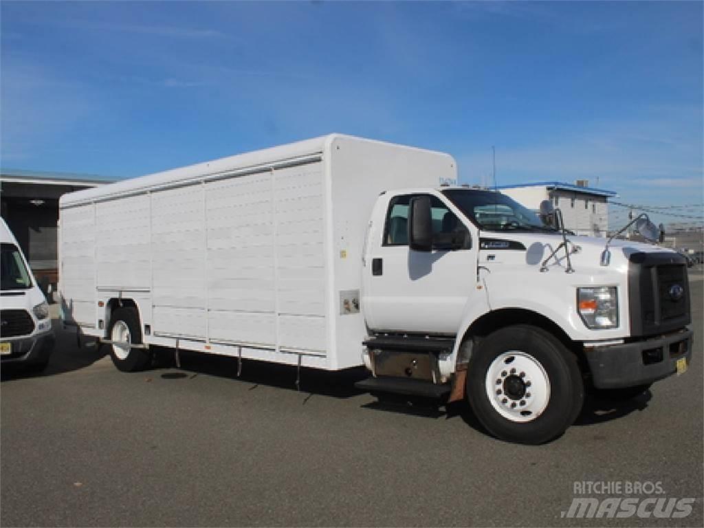 Ford F750 Italszállító tehergépkocsik