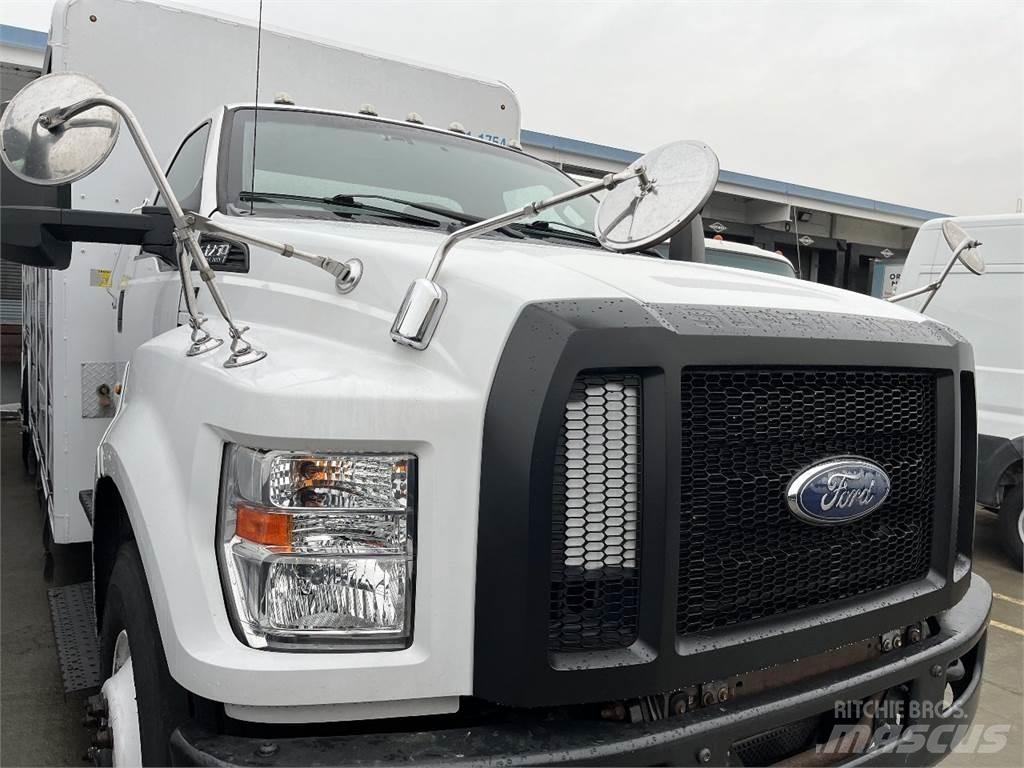 Ford F750 Italszállító tehergépkocsik