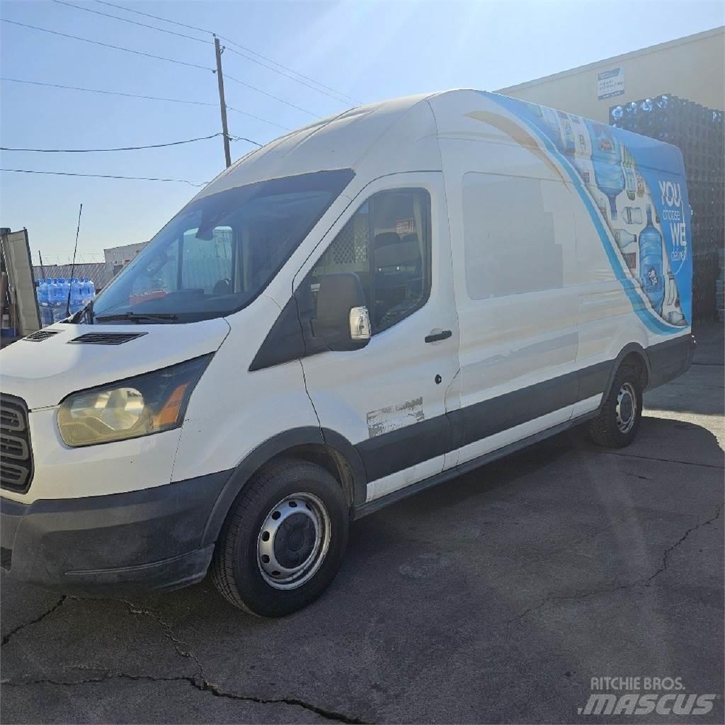 Ford TRANSIT Transporterek