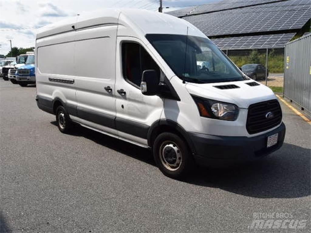 Ford TRANSIT Transporterek