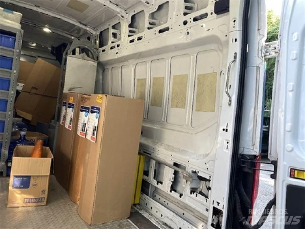 Ford TRANSIT Transporterek