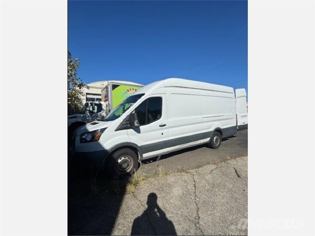 Ford TRANSIT Transporterek