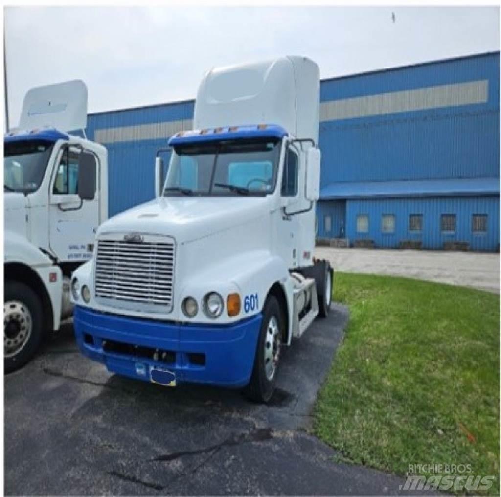 Freightliner C120 Nyergesvontatók