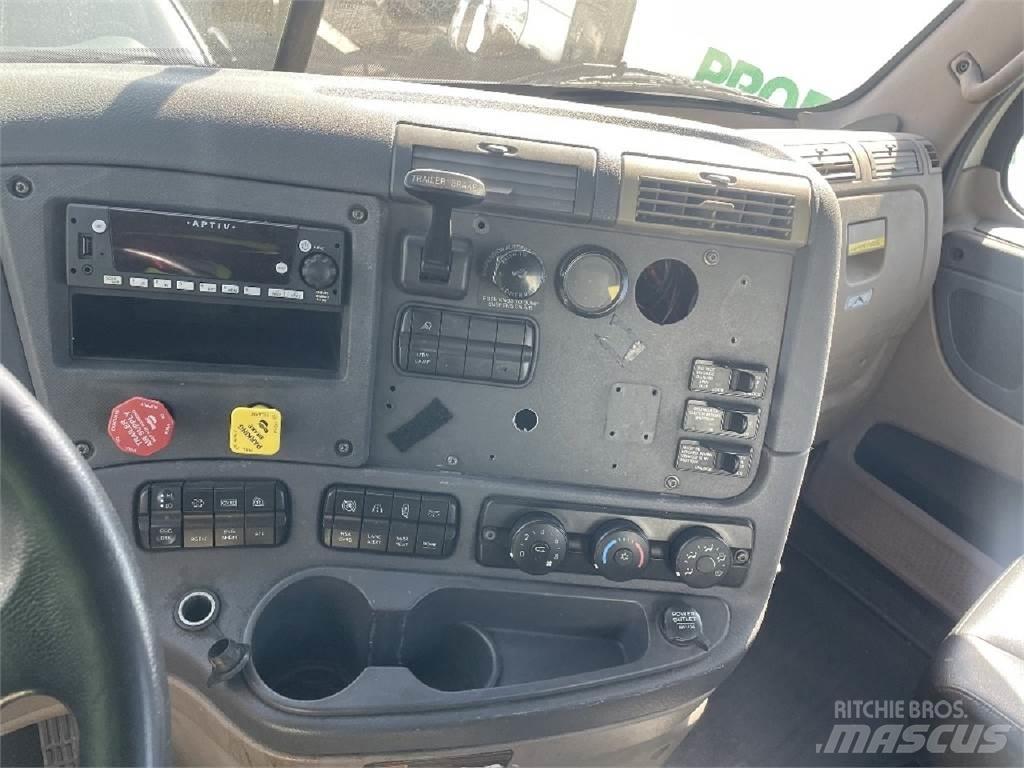 Freightliner CA113 Nyergesvontatók