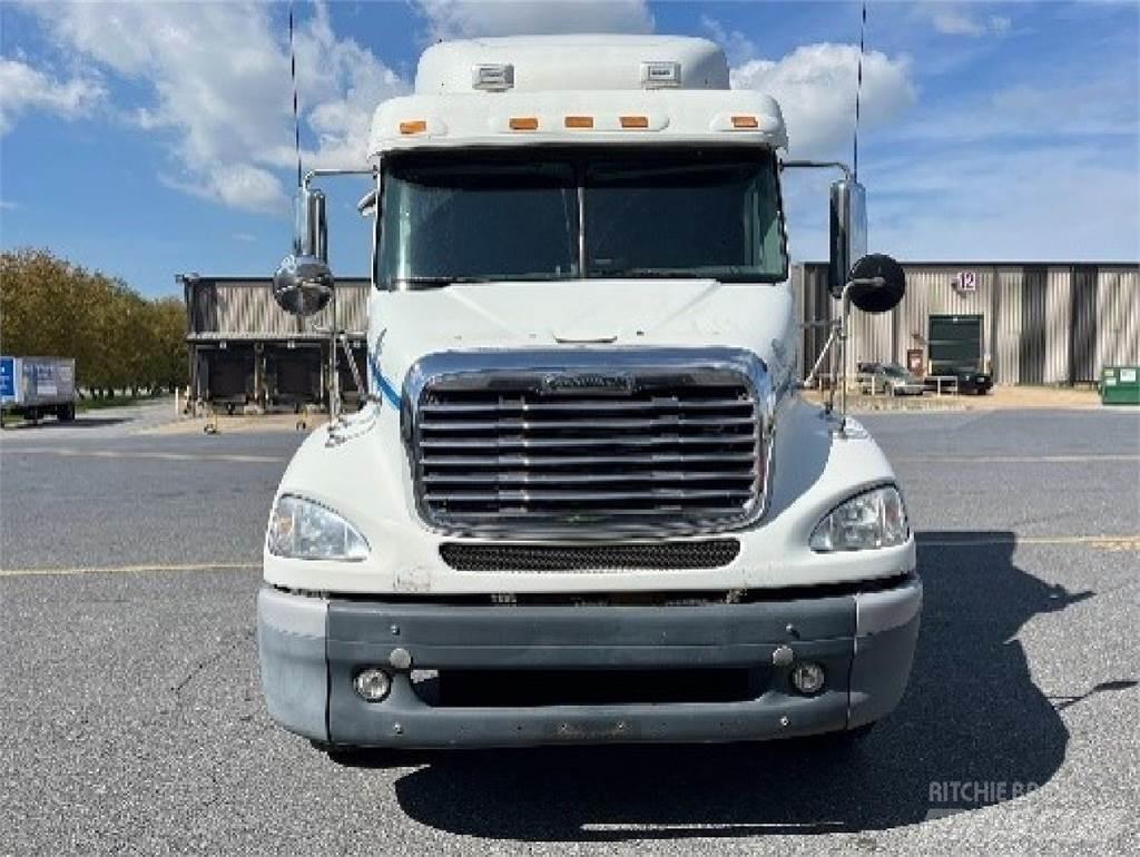 Freightliner CL112 Nyergesvontatók