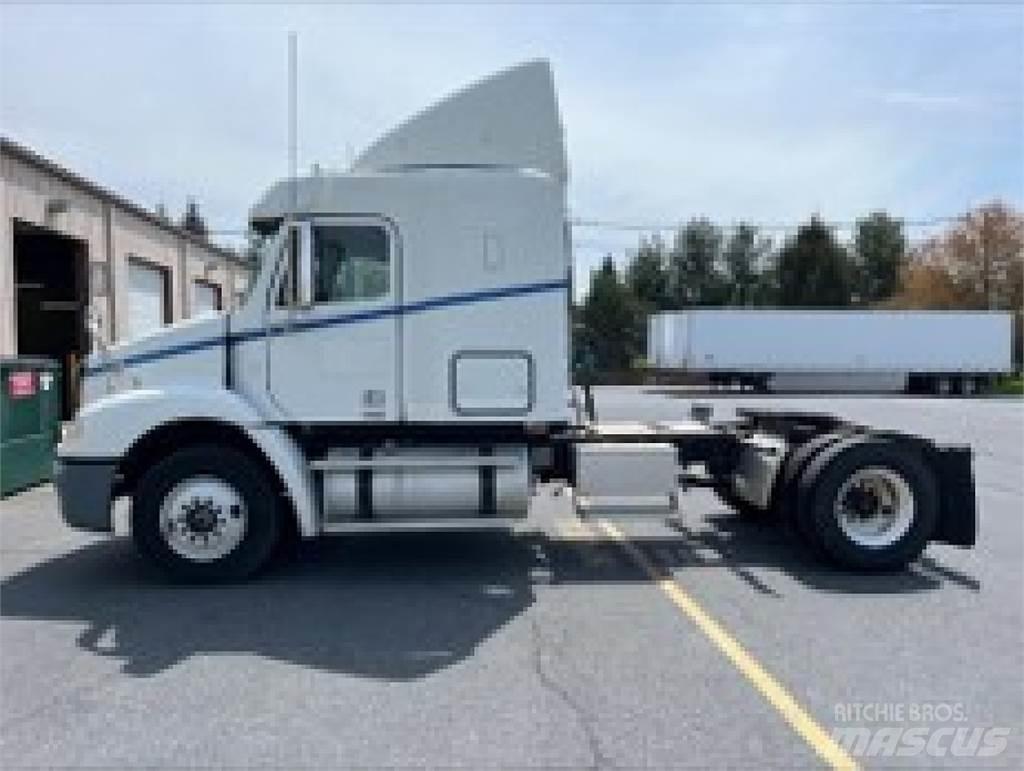 Freightliner CL112G Nyergesvontatók