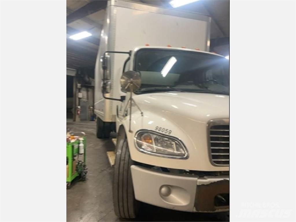 Freightliner M2 Dobozos teherautók