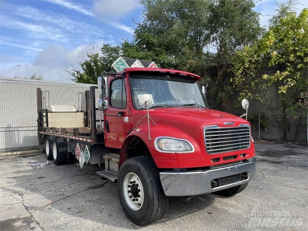 Freightliner M2 Fülkés alváz