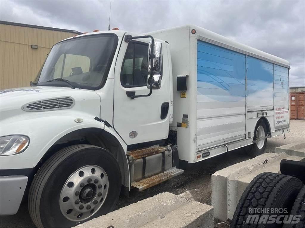 Freightliner M2 Italszállító tehergépkocsik