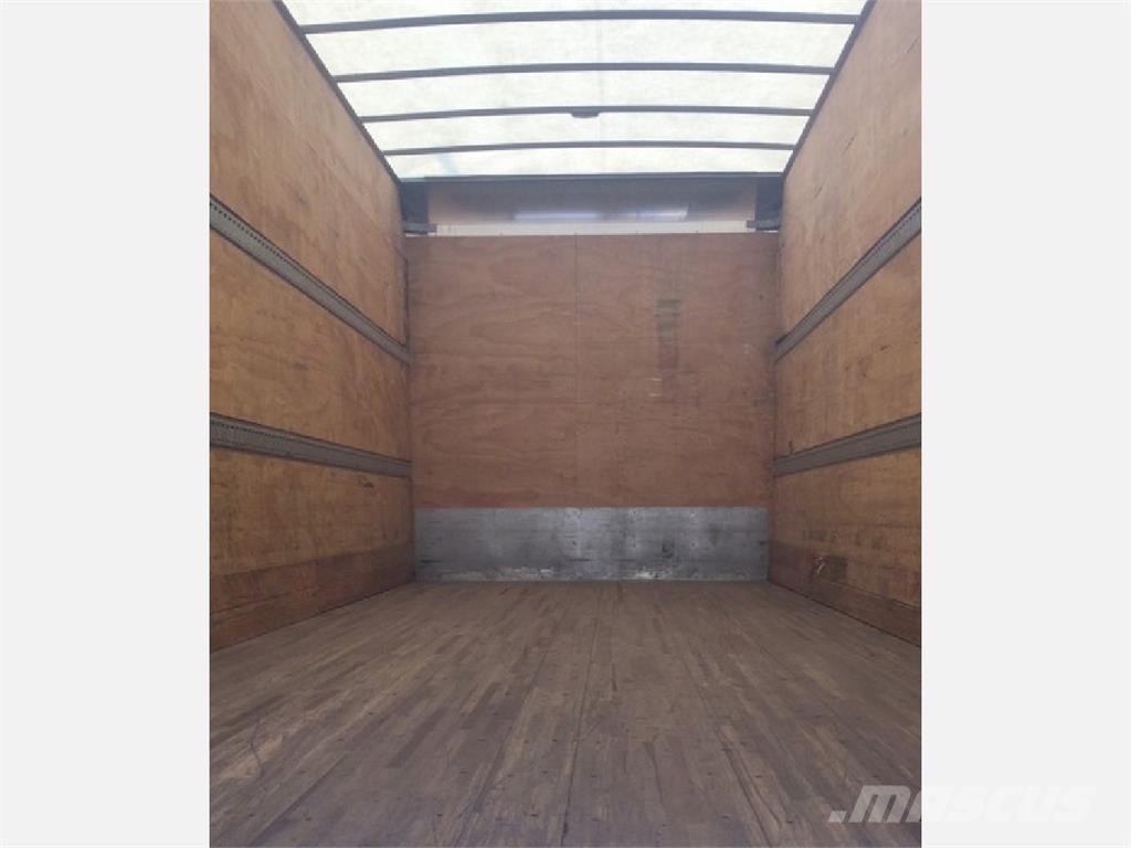 Freightliner M2 Dobozos teherautók