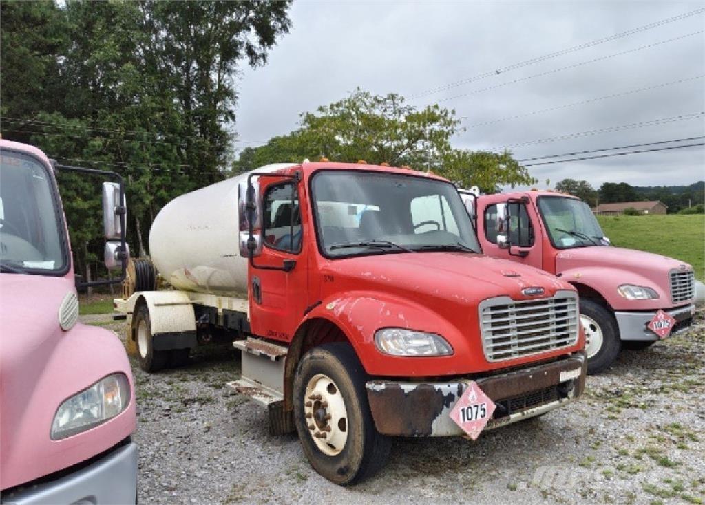 Freightliner M2 Egyéb