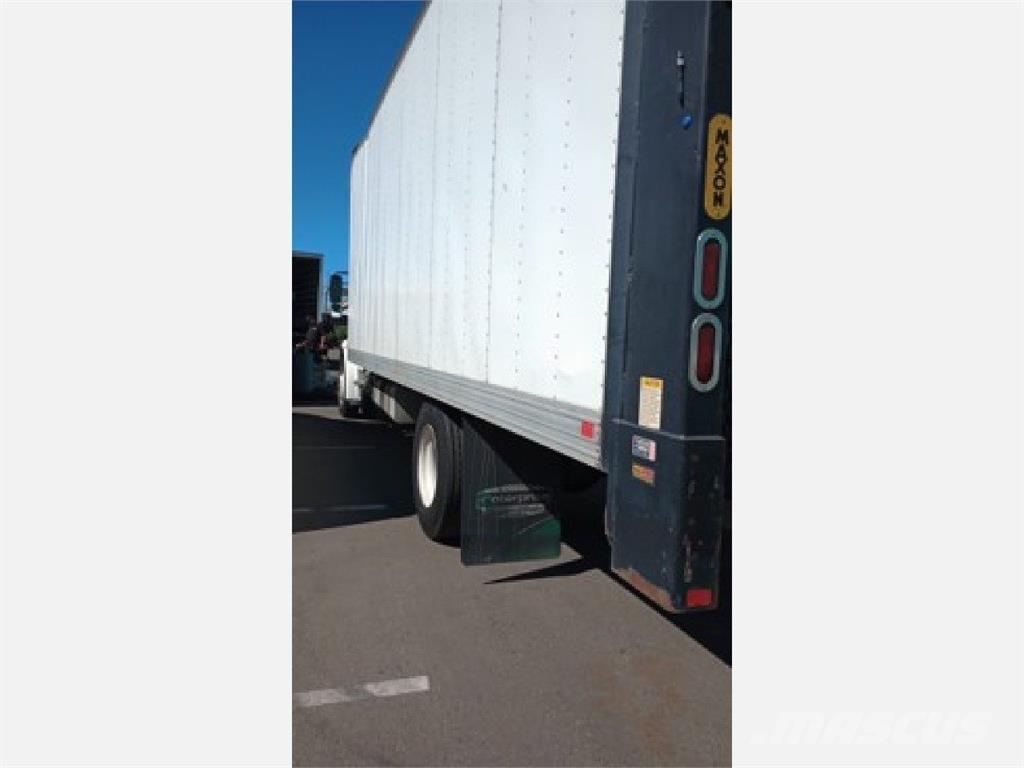 Freightliner M2 Dobozos teherautók
