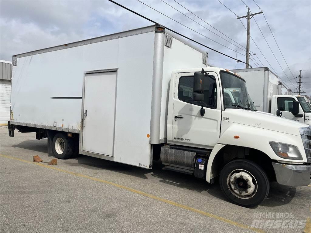 Hino 258 Dobozos teherautók