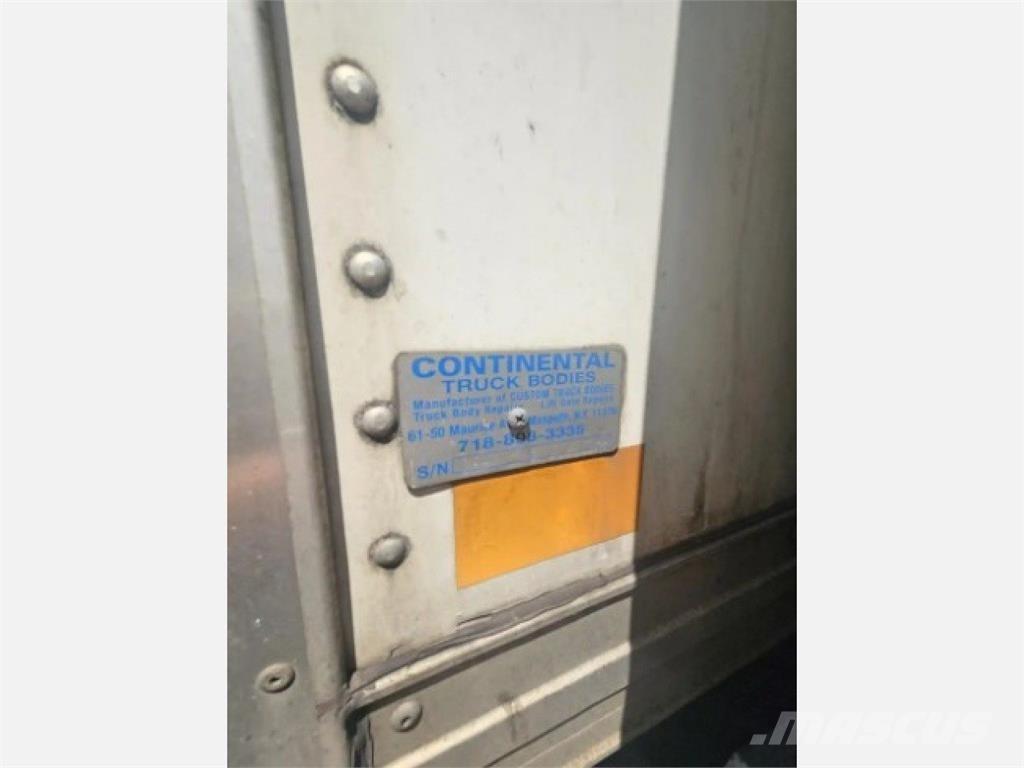 Hino 268 Dobozos teherautók