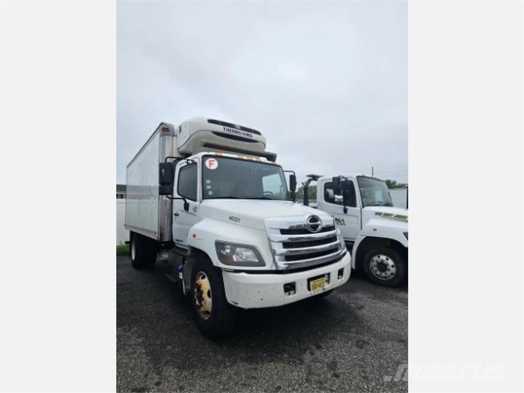Hino 338 Hűtős