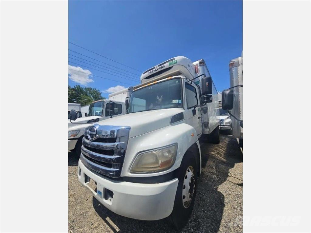 Hino 338 Hűtős