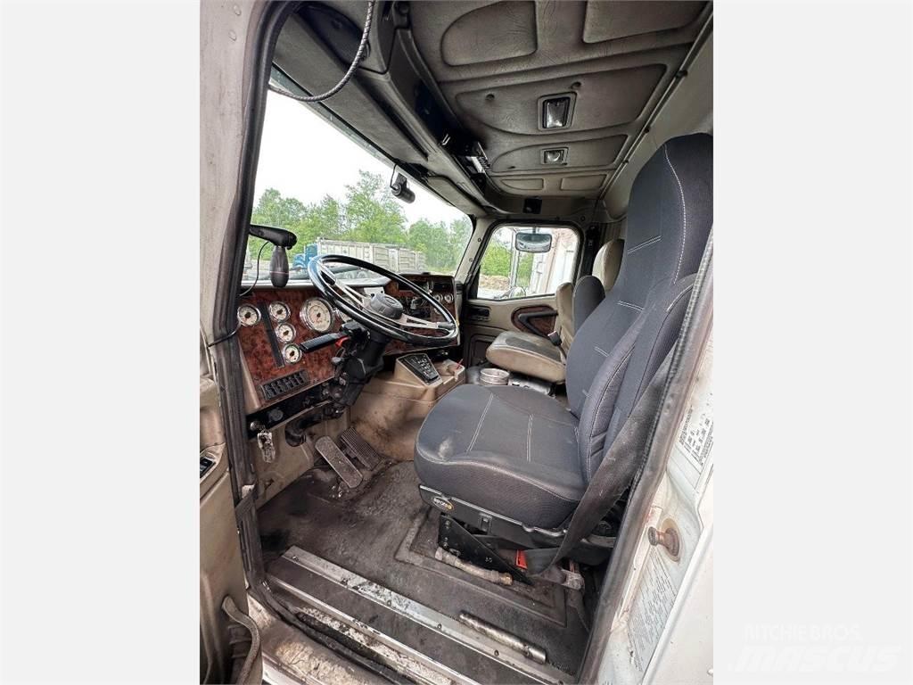 International 5900i Billenő teherautók