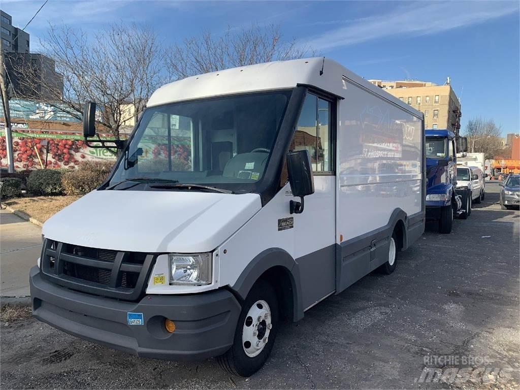 Isuzu Reach Dobozos