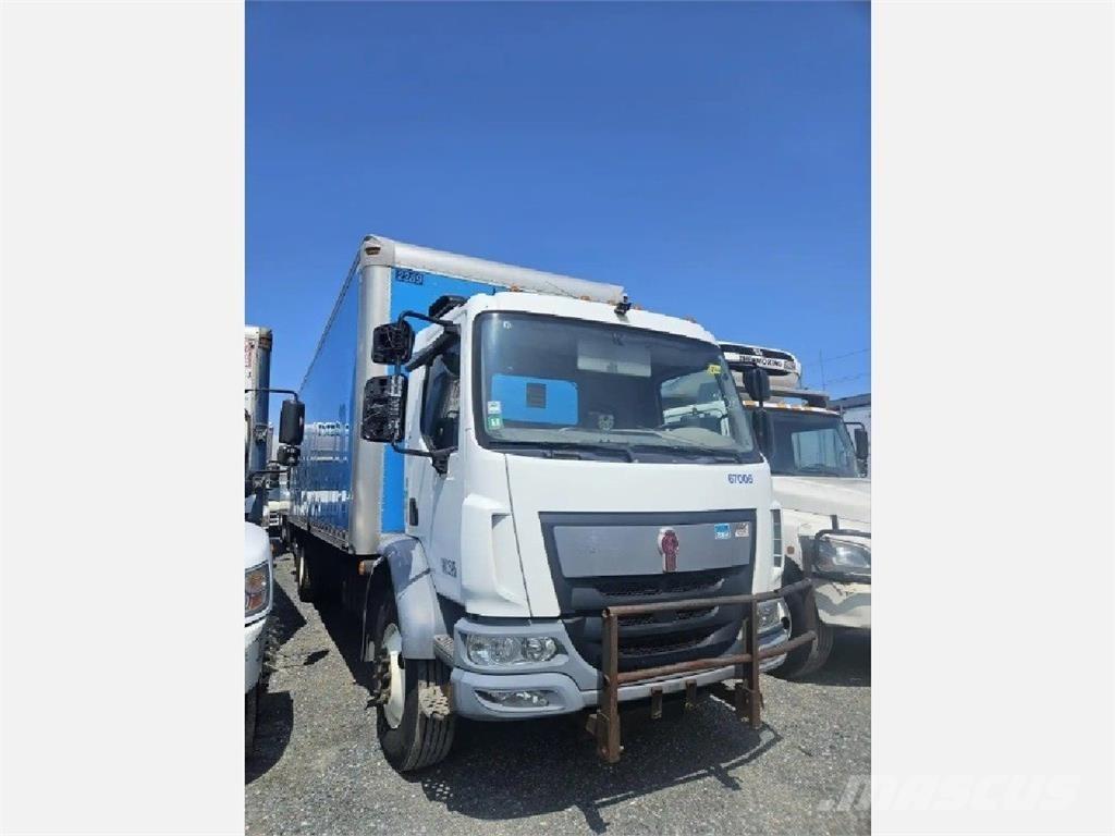 Kenworth K370 Dobozos teherautók