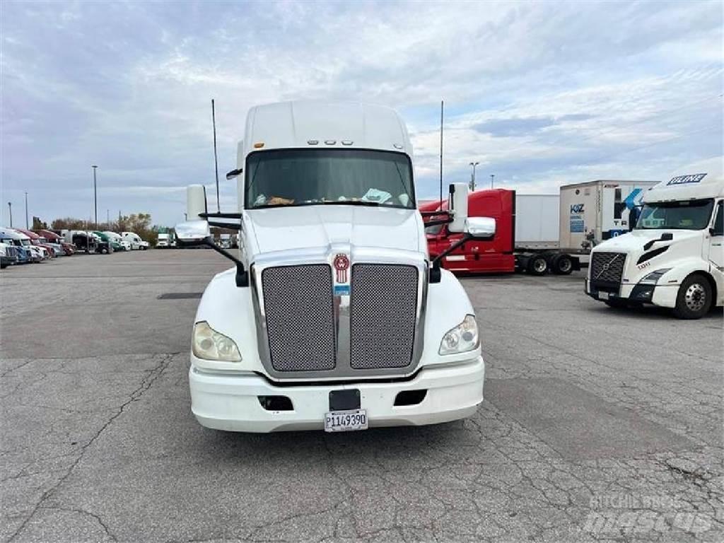 Kenworth T680 Nyergesvontatók
