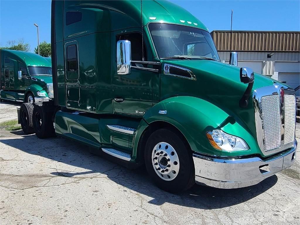 Kenworth T680 Nyergesvontatók