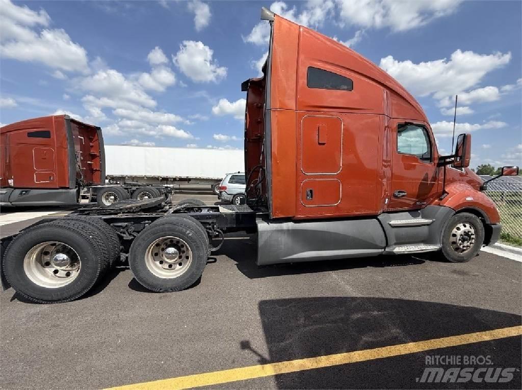 Kenworth T680 Nyergesvontatók