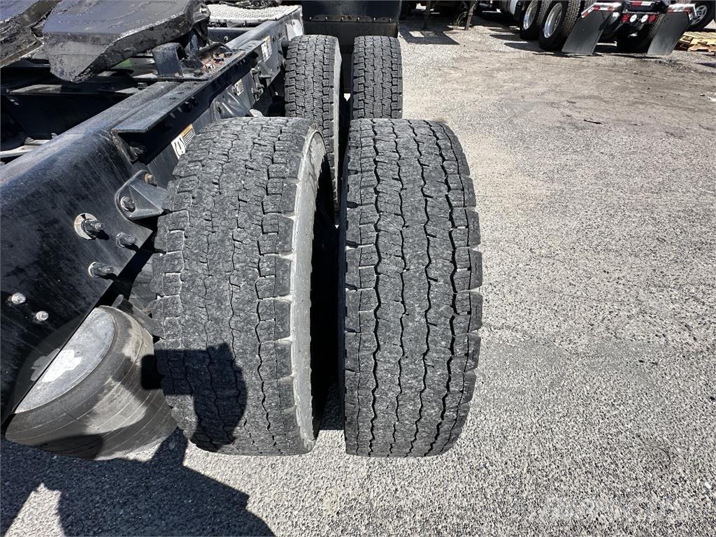 Kenworth T680 Nyergesvontatók