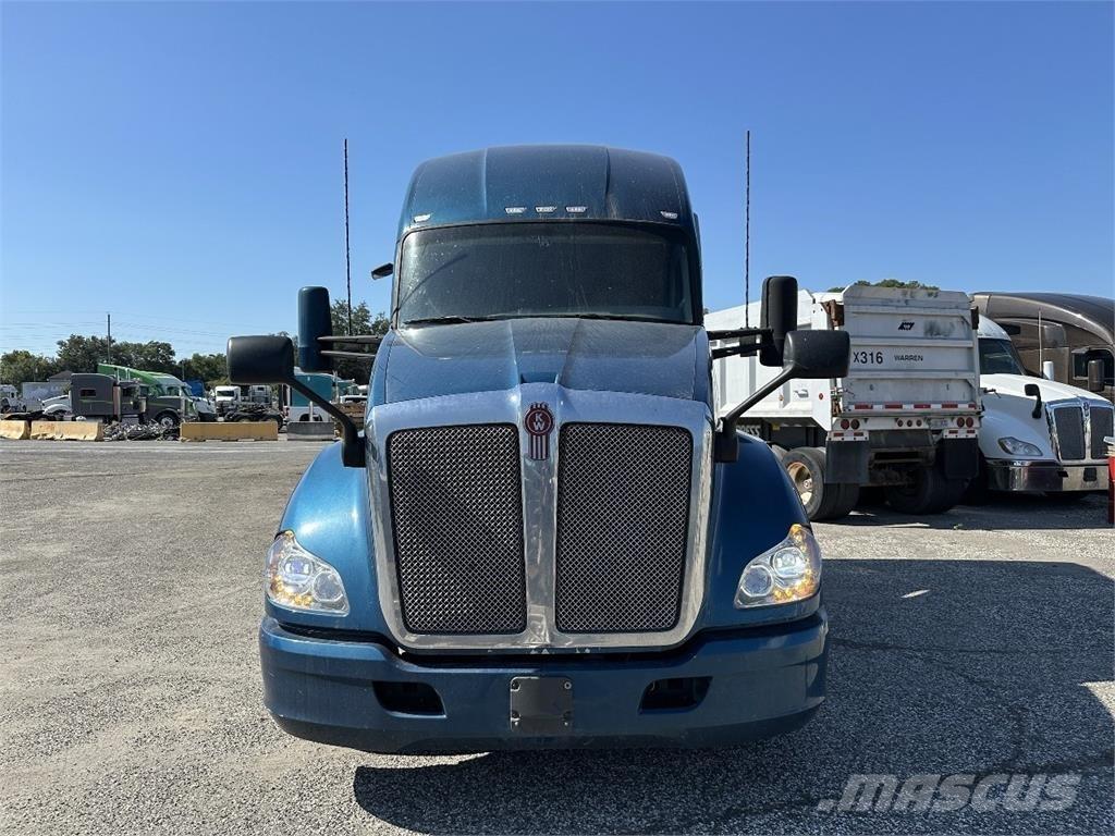 Kenworth T680 Nyergesvontatók