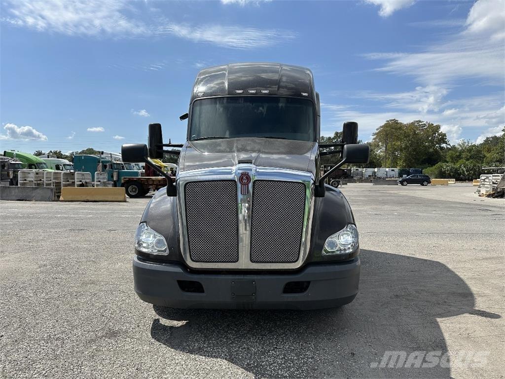 Kenworth T680 Nyergesvontatók