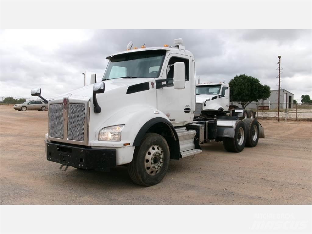 Kenworth T880 Nyergesvontatók
