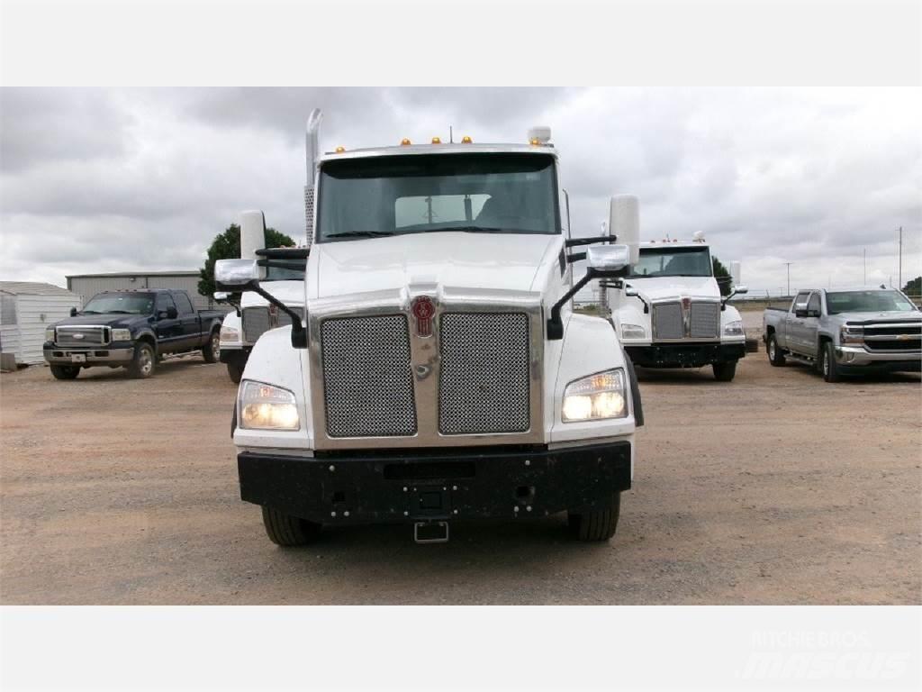 Kenworth T880 Nyergesvontatók