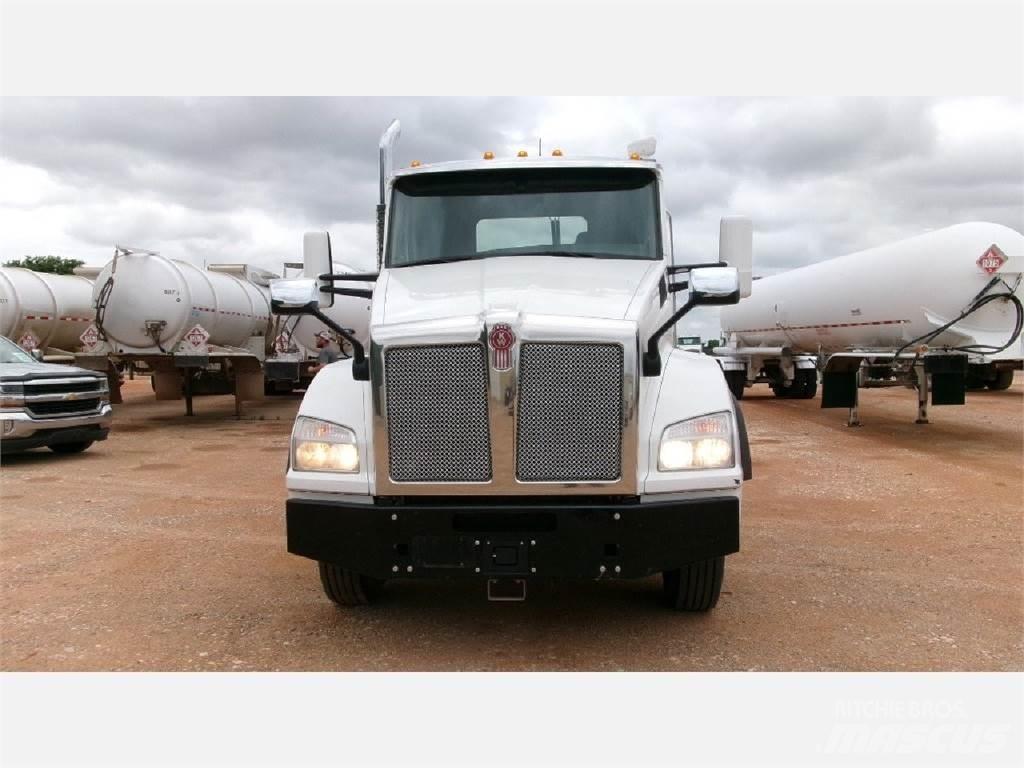 Kenworth T880 Nyergesvontatók