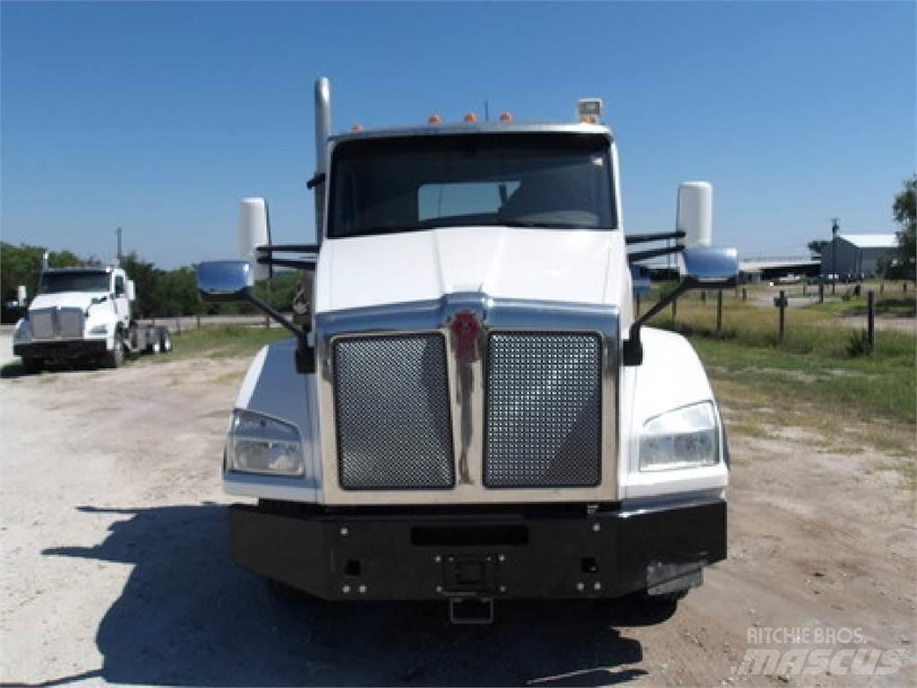Kenworth T880 Nyergesvontatók