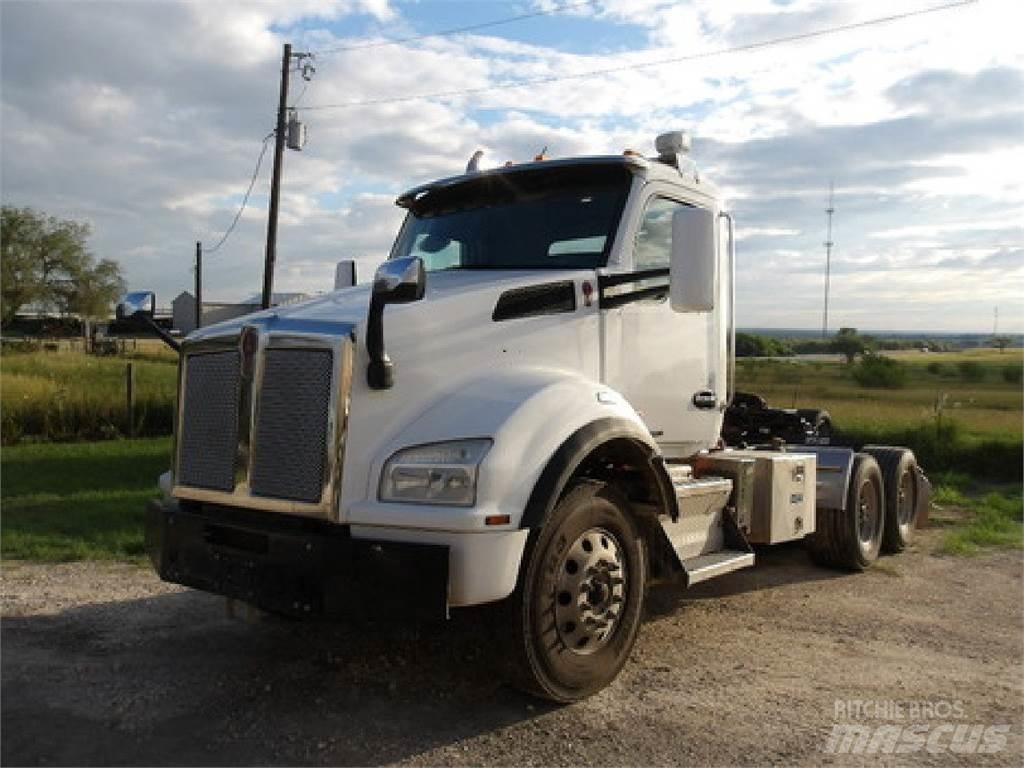 Kenworth T880 Nyergesvontatók