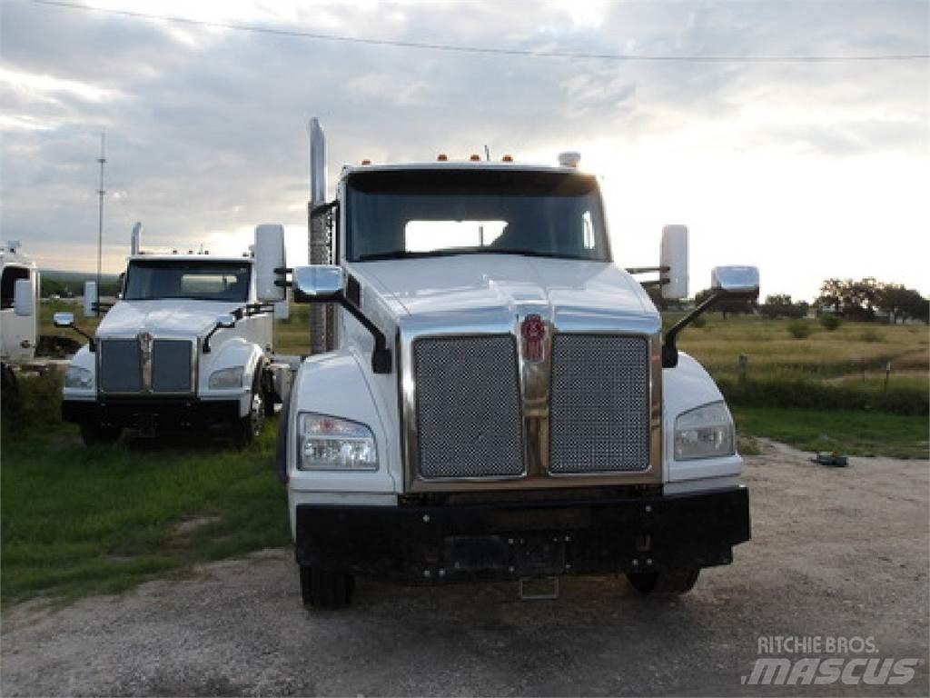 Kenworth T880 Nyergesvontatók