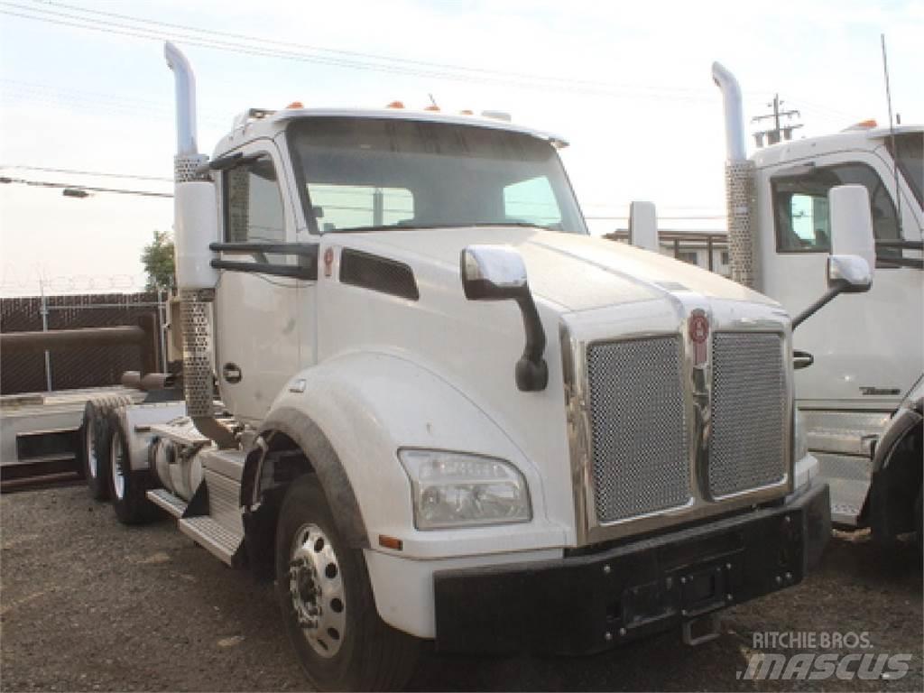 Kenworth T880 Nyergesvontatók