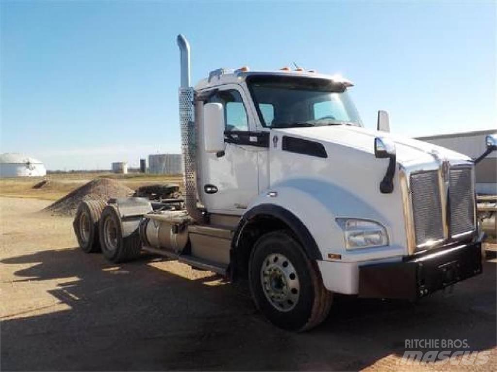 Kenworth T880 Nyergesvontatók