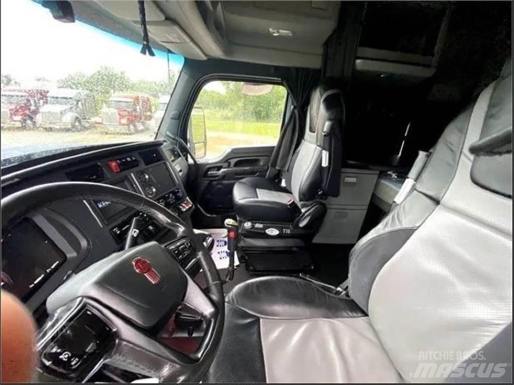 Kenworth W990 Nyergesvontatók