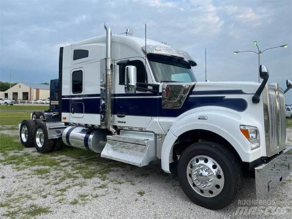 Kenworth W990 Nyergesvontatók